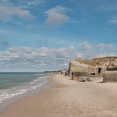 8 Person In Lokken-by Traum